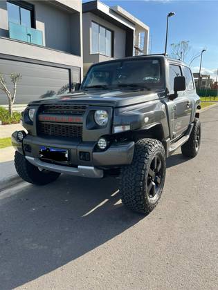 TROLLER T4 3.2 XLT 4X4 20V TURBO INTERCOOLER DIESEL 2P AUTOMÁTICO TROLLER T4 3.2 XLT 4X4 20V TURBO INTERCOOLER DIESEL 2P AUTOMÁTICO